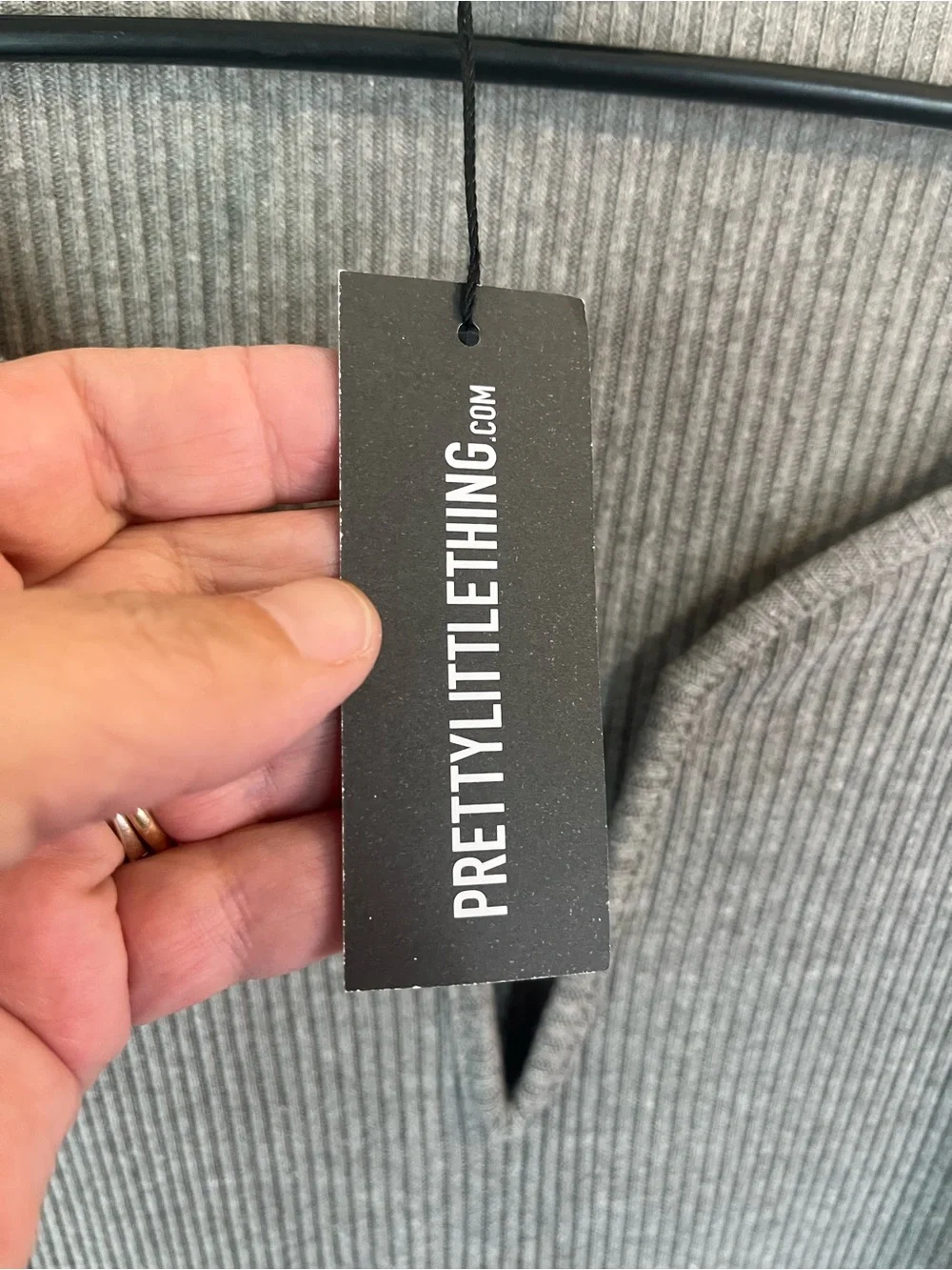 NWT PrettyLittleThing Khaki Ribbed V Neck Shift Dress US 2 Long Sleeve